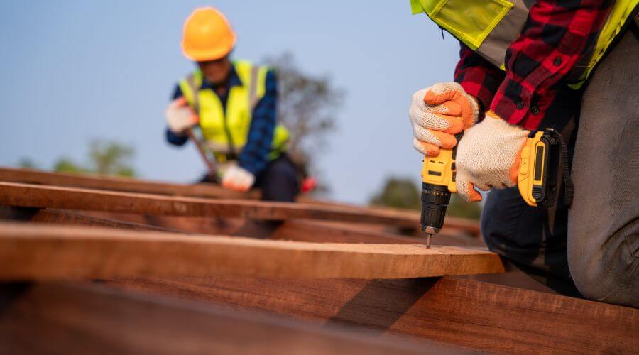 Expert Emergency Roof Repairs services in Keytesville, MO